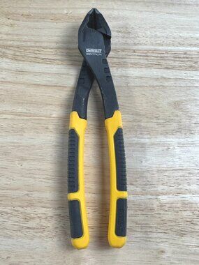 DeWalt DWHT74274 8" Diagonal Cutting Pliers w/ Angled Handle MC-117